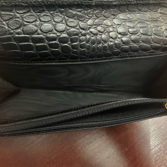 SALVATORE FERRAGAMO PURSE VARA EMBOSSING LEATHER BLACK WOMEN - Picture 11 of 12